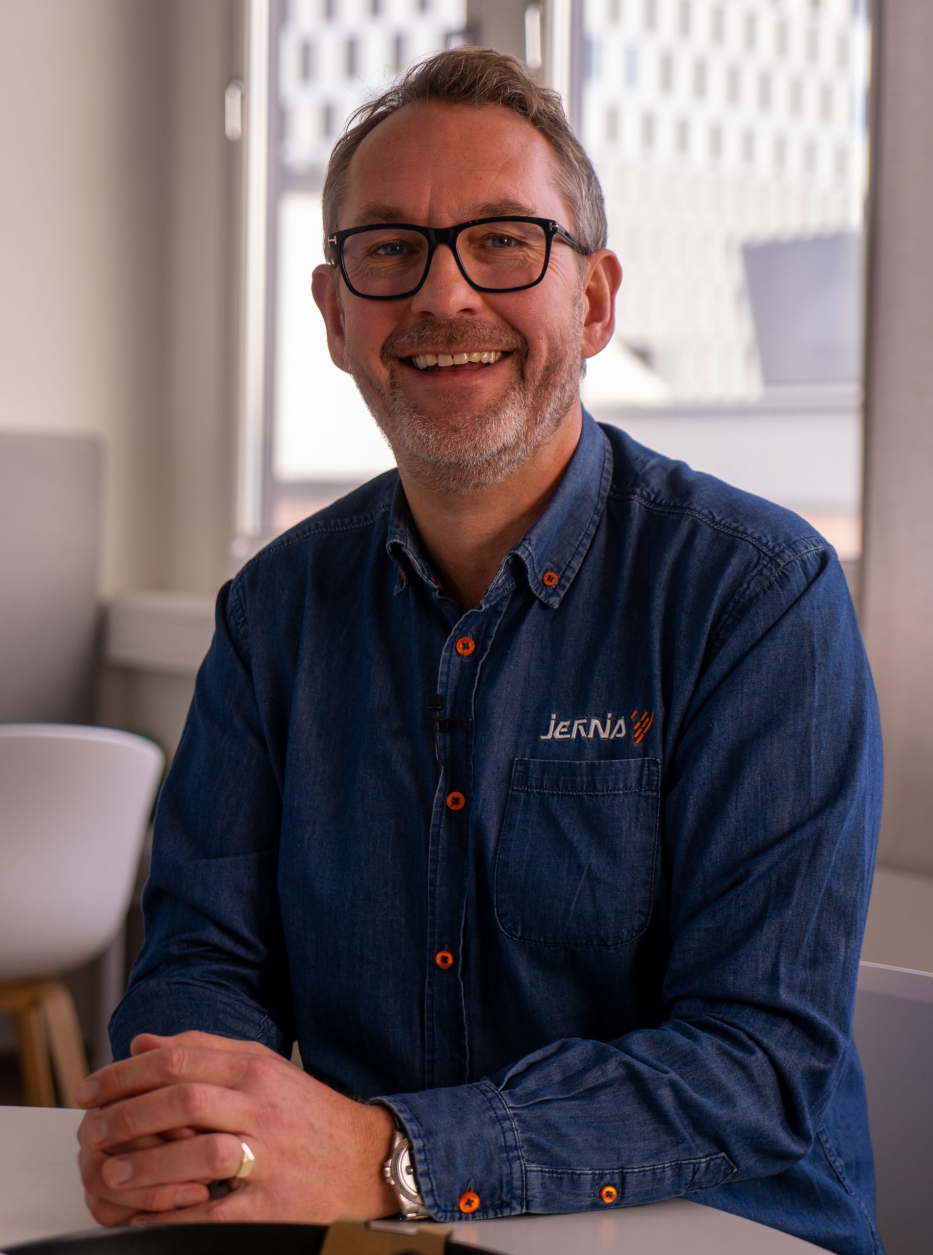 Profilbilde av Espen Karlsen, CEO i Jernia.